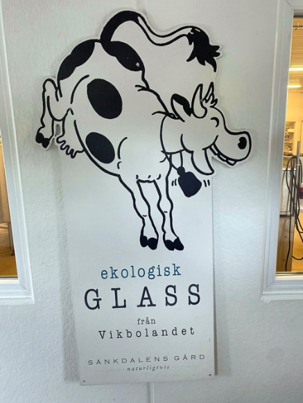 En bild som visar Mnniskoansikte, kldsel, person, person